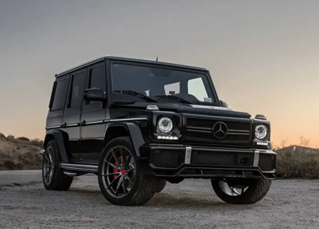 Mercedes-Benz G-Class G550